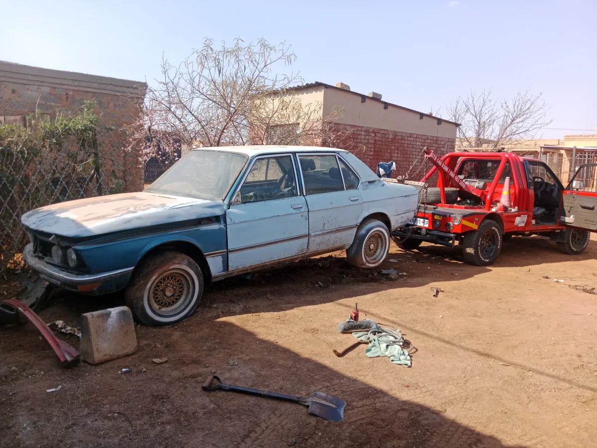 Mokoena Tsimi Trading towing service in action